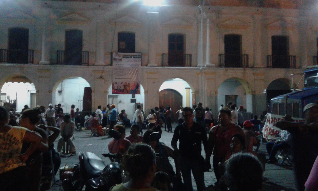 http://www.codigodh.org/wp-content/uploads/2015/03/palacio.jpg